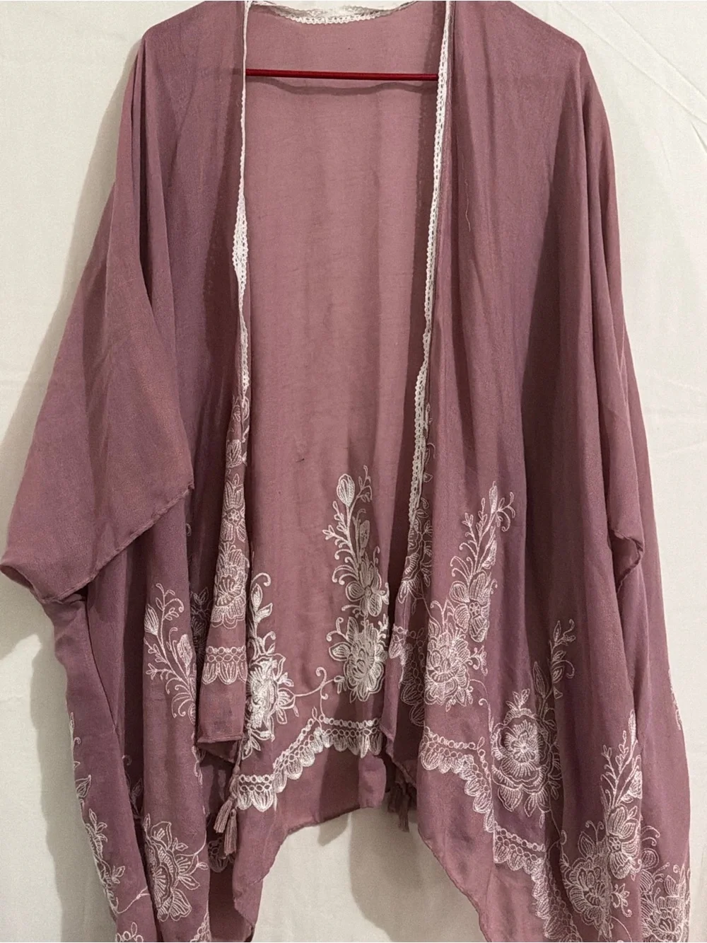 Mauve Embroidered Flowing Kimono Robe